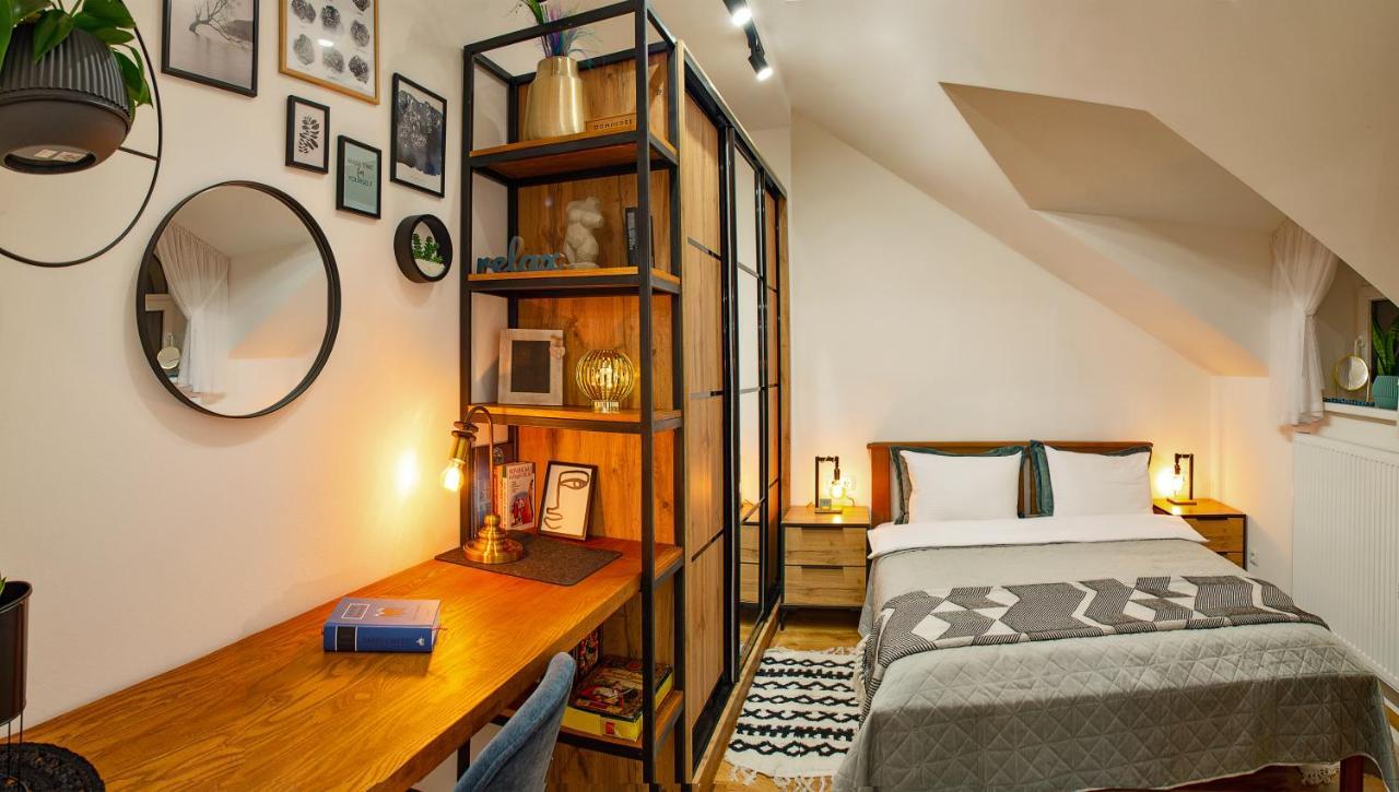 Old Town Loft Apartments Камианец-Подилский Екстериор снимка